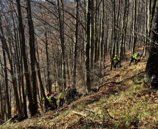 Borgo Pace - Elicottero precipitato, non ancora recuperati i corpi dei due piloti